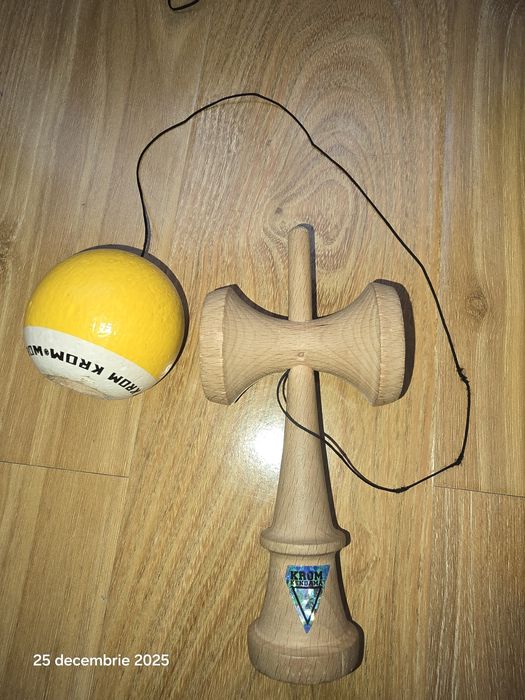Kendama krom pop rubber