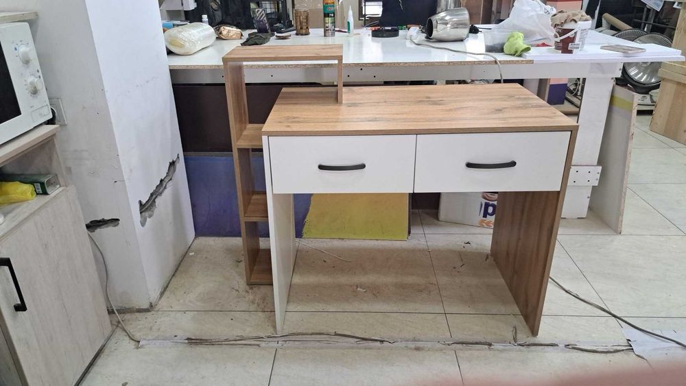 Стол  ученический, школьный, письменный, компьютерный