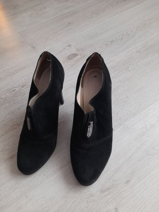 Продам ботильоны 36 размер, полностью натуралка