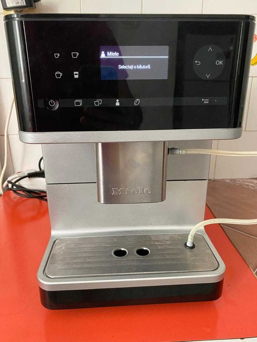 Espressor Miele CM6110 OBSW Full Automatic 1500W - 15 bar