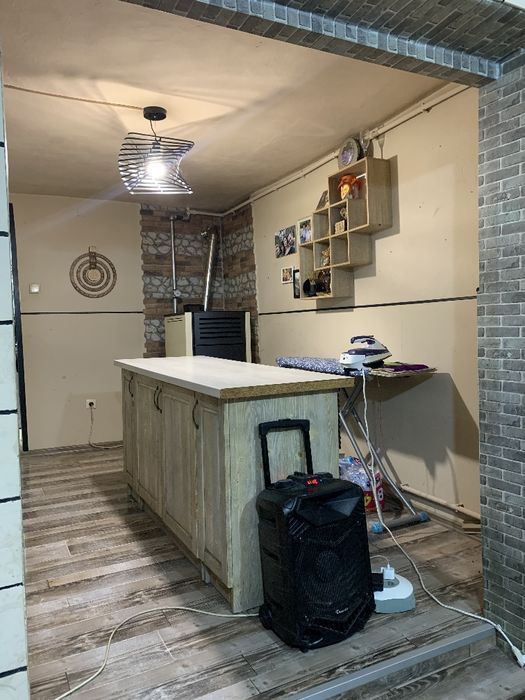 Продава се Къща в Шумен, м-т Чашка - 524 кв.м за 137 €/кв.м - Снимка #12