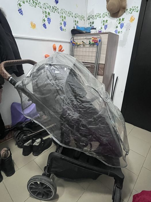 Продам детскую коляску