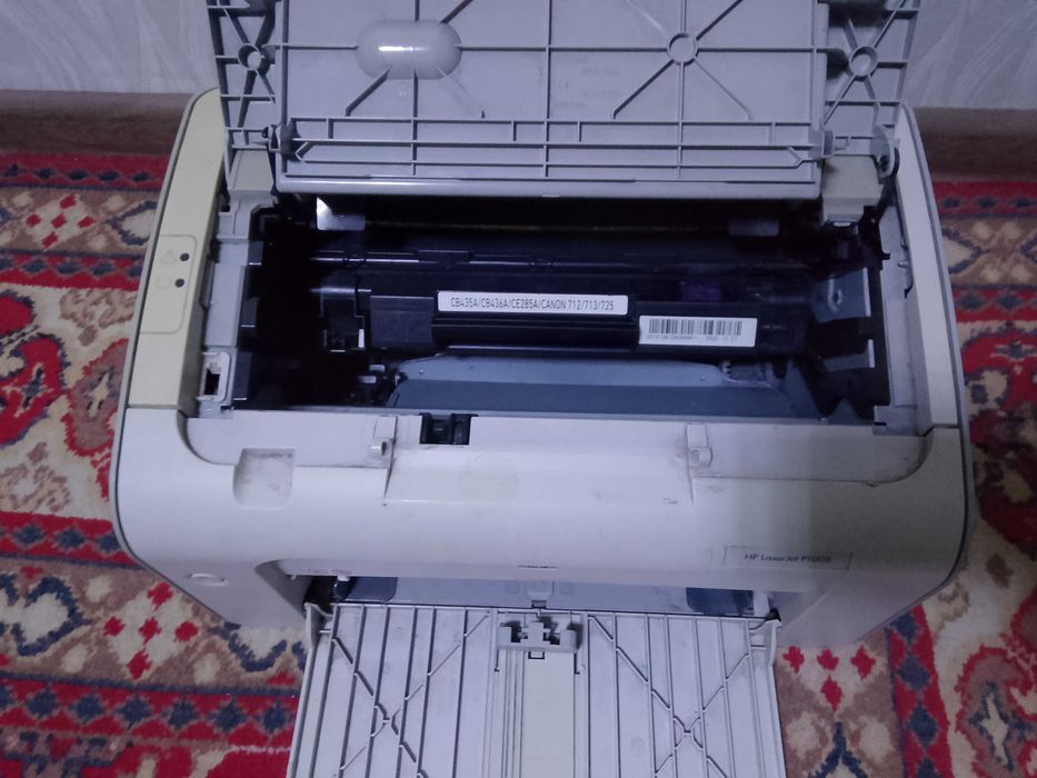 HP LaserJet P1005