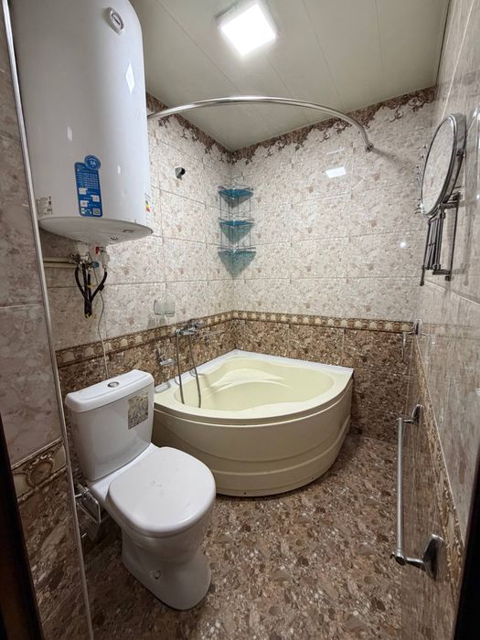 Квартира 3х комнатная, переделанная в 4 комнатную. 4х этажный дом 2 эт