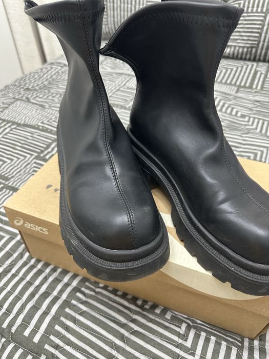 Продам женскую обувь