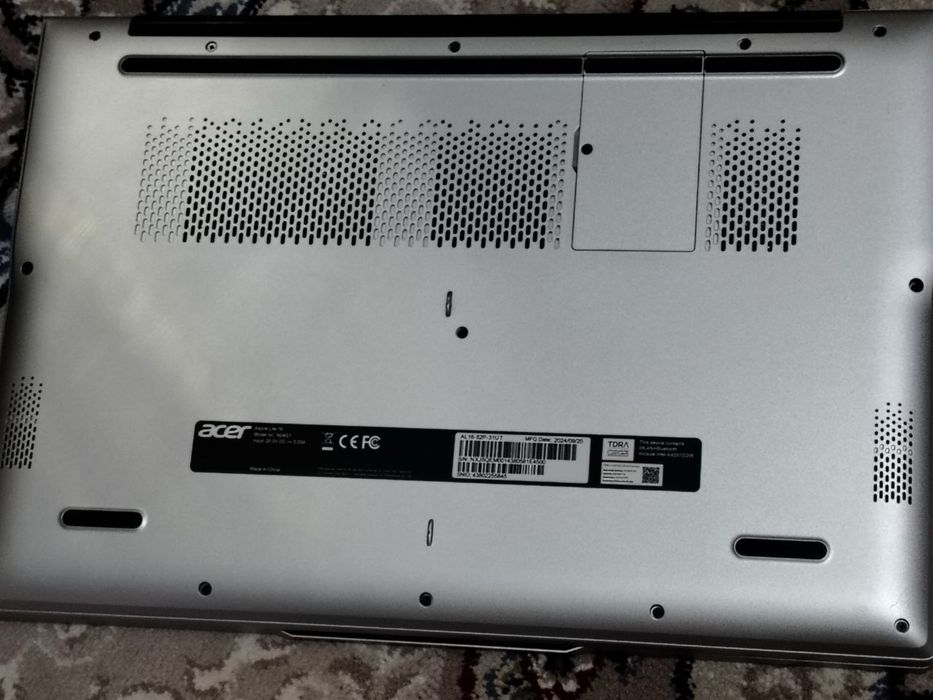 Notebook acer aspire lite holati ideal. 3 hafta ishlatilgan