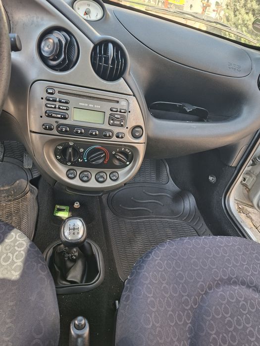 Ford ka 2003 1.3 benzina