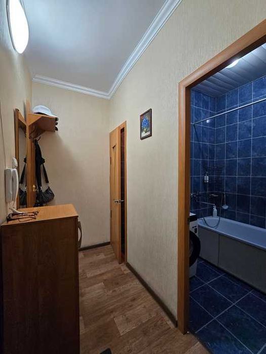 Продам 1ком. квартиру Навои 316
