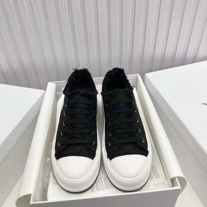 Christian Dior Walk'n'Dior
