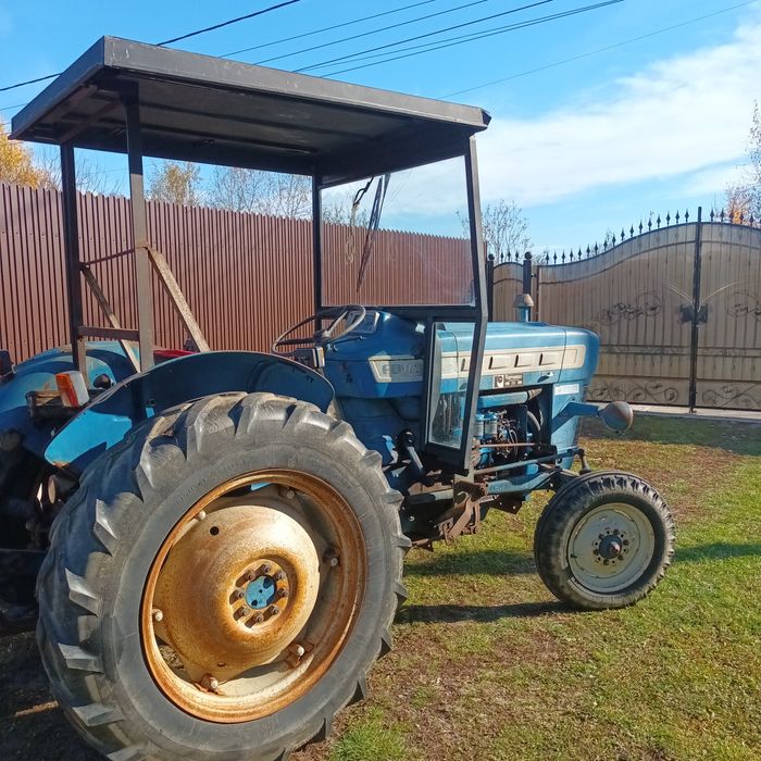 Tractor Ford 3000