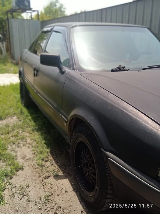 Продам ауди 80 б 4