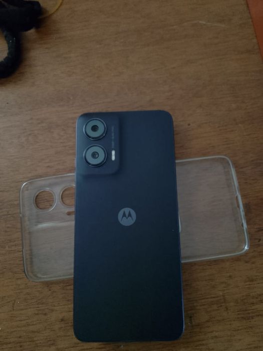 Motorola G35 5G с потдержкой eSim