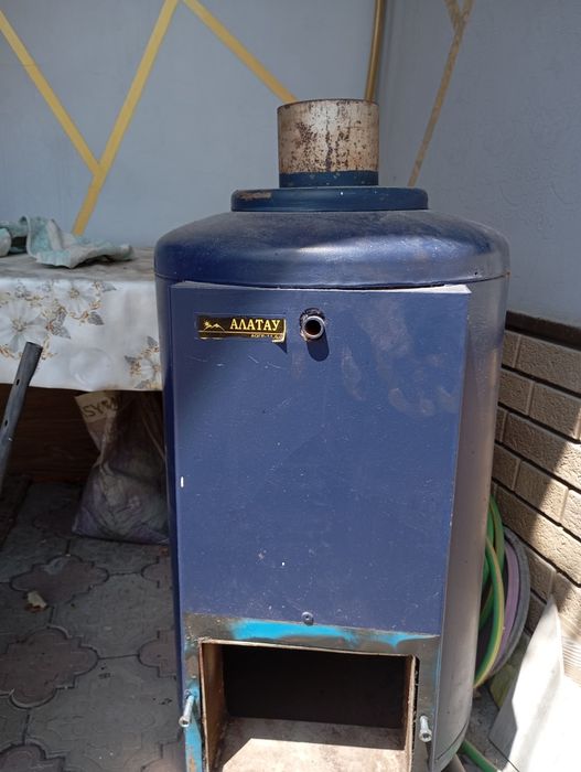 Продам газовую печь.