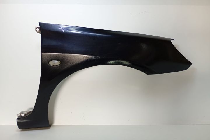 Aripa dreapta 9635407280 Peugeot 307 prima generatie
