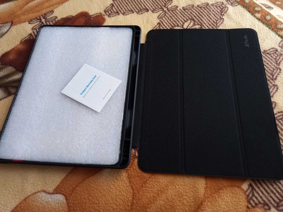 Калъф за Iphonne 15 и таблет Ipad 9.7