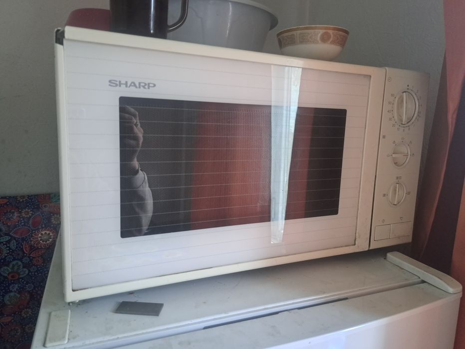 Продам микроволновую печь и духовку