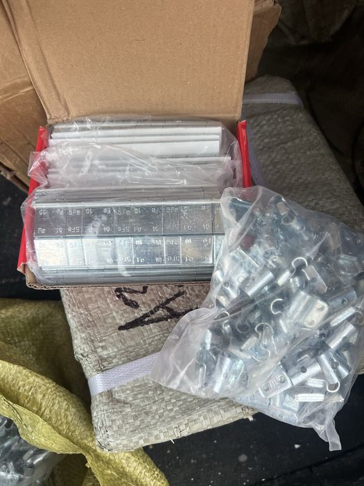 Продам грузики набивные и самоклеющиеся