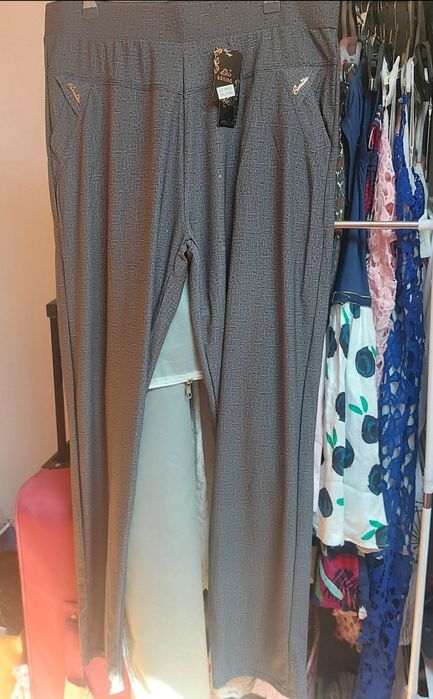 Lot pantaloni dama