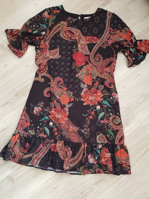 Дамски рокли XS/S размер