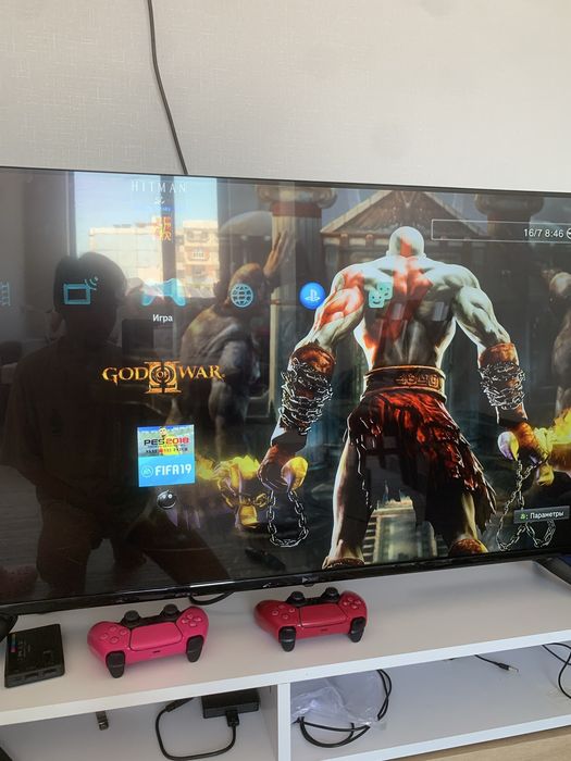 Playstation 3 500gb+40 ta uyin+2 ta joystick