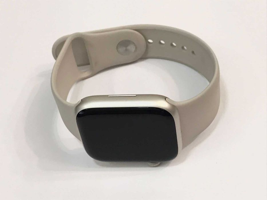2.35642 Apple Watch series 7 aluminum 45mm