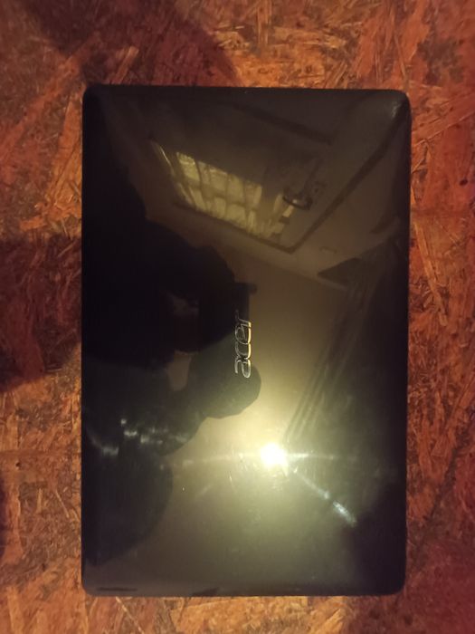 Leptop Acer model mai vechi