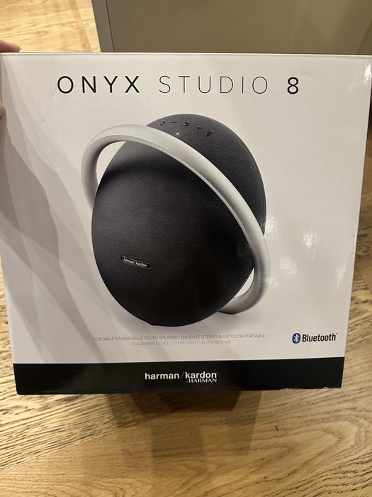 Harman Kardon onyx studio 8 чисто нова