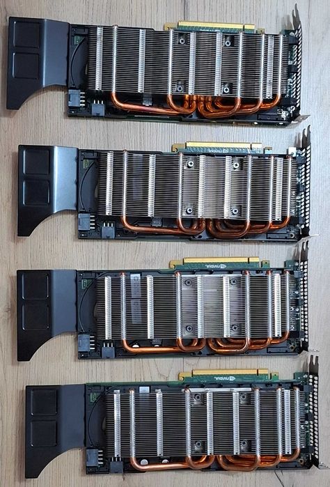 KIT 4 X GPU Nvidia TESLA M2070 6GB PCIE AI Accelerator  448 CUDA Cores