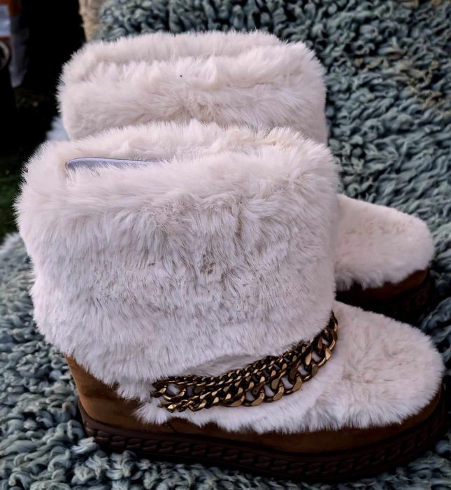 Guess оригинални дамски апрески 38 номер