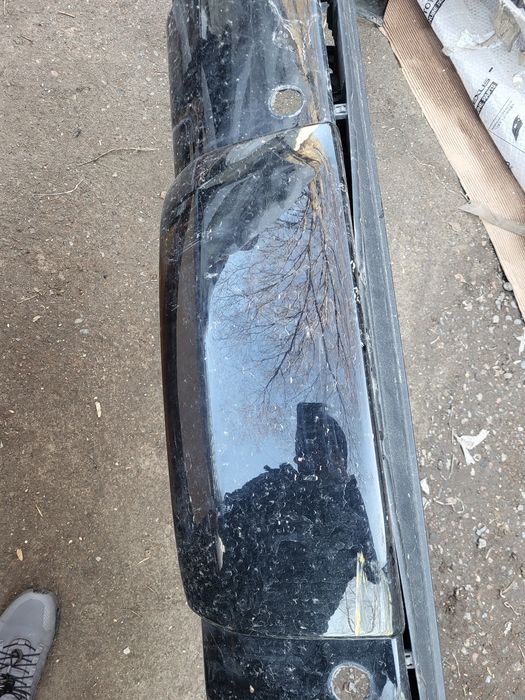 Бампер на Lexus LX 570