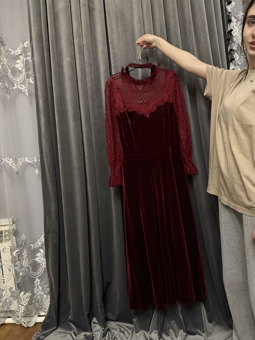 Продам платье хорошие