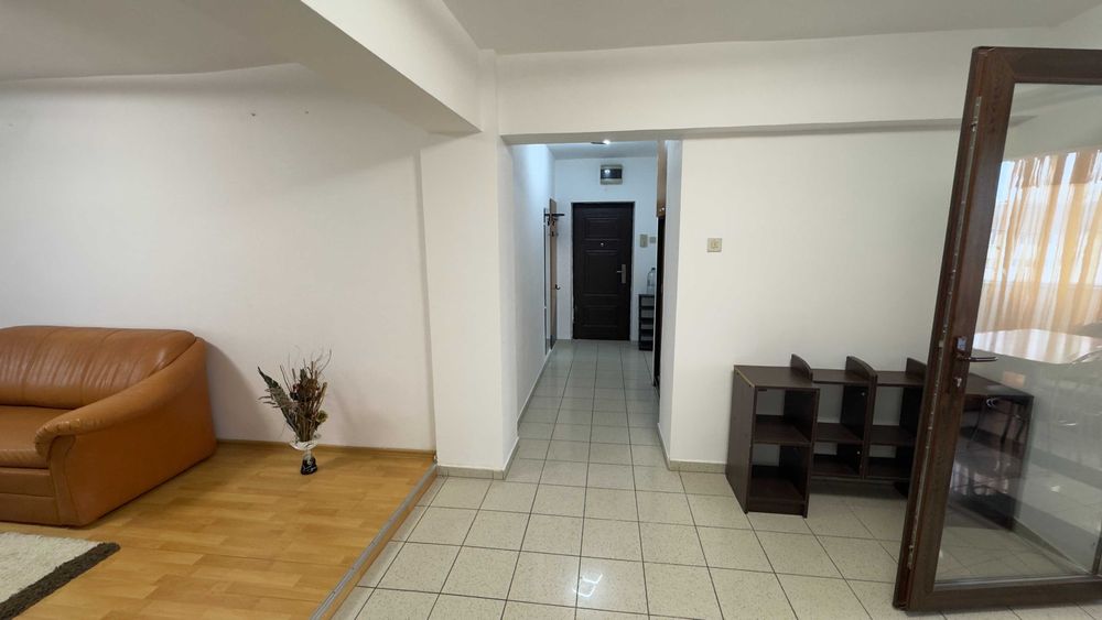 Inchiriere 3 camere zona Modern