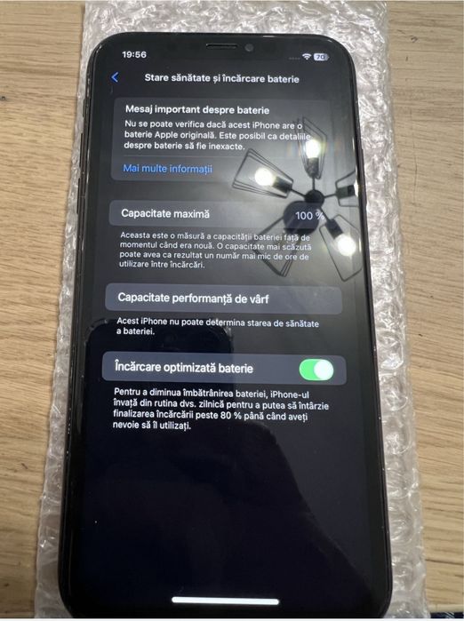 Vand iphone xr 64 de gb