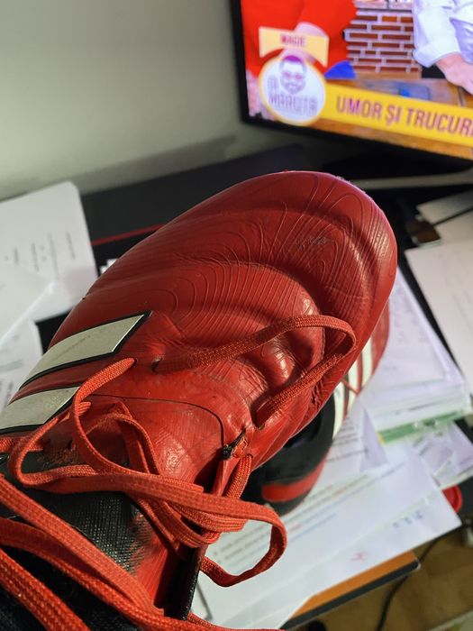 Crampoane iarba Adidas