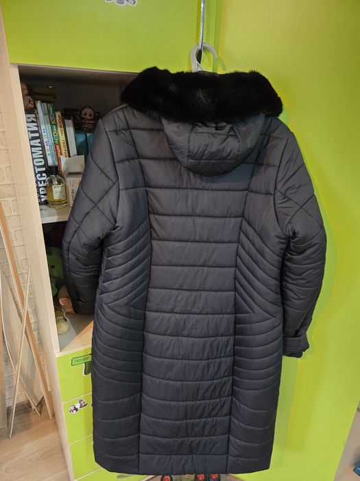 Продам пуховик женский