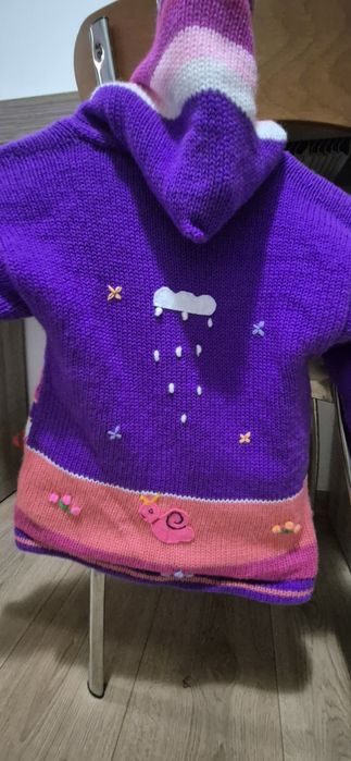 Jacheta cu gluga crosetata