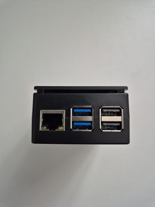 Carcasa raspberry pi 5