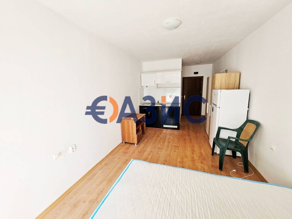Продава се Едностаен апартамент в к.к. Слънчев бряг - 30 кв.м за 884 €/кв.м - Снимка #6