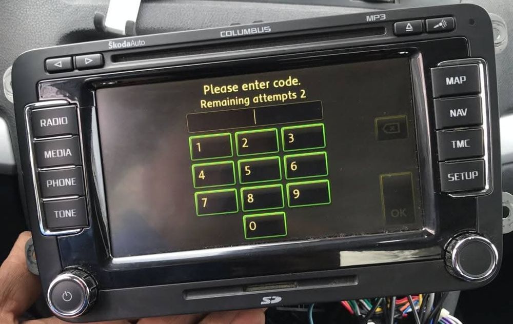 Decodare Navigatii Auto / Cd Player / Radio Casetofon orice model