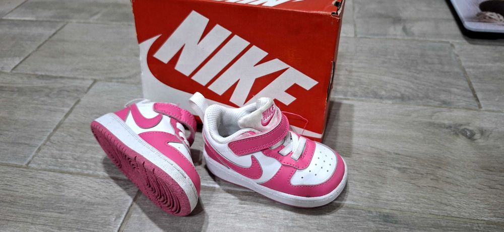 Бебешки обувки много запазени