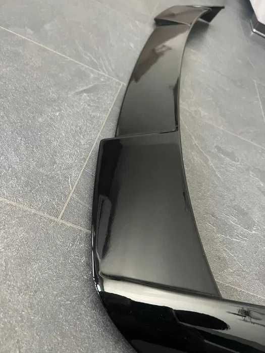 VW passat b7/ Пасат Б7 спойлер/крило Wagon Комби Combi