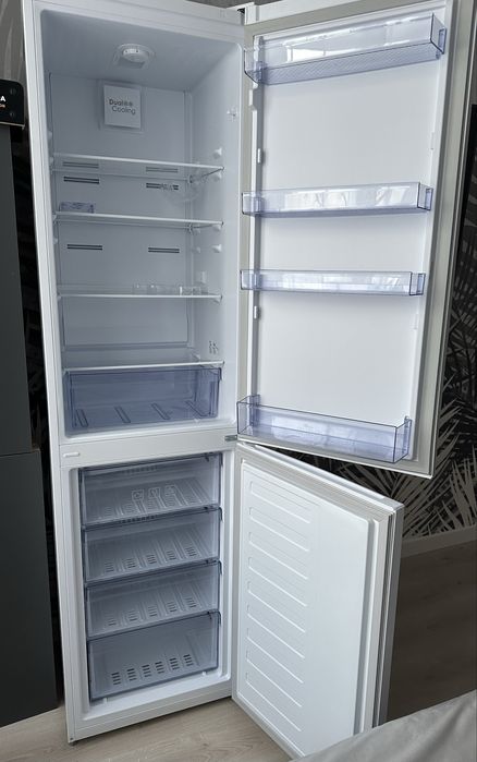 Холодильник Beko 2м