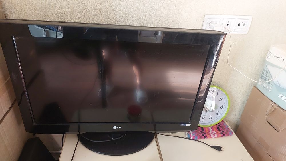 Телевизор бу продам