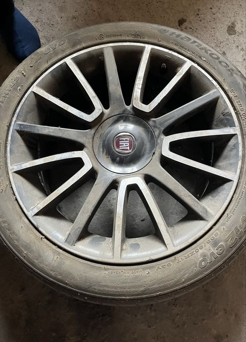 Джанти с гуми за фиат