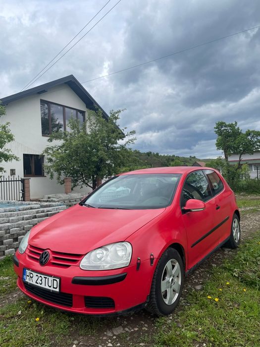 Vând golf 5 1.9 TDI