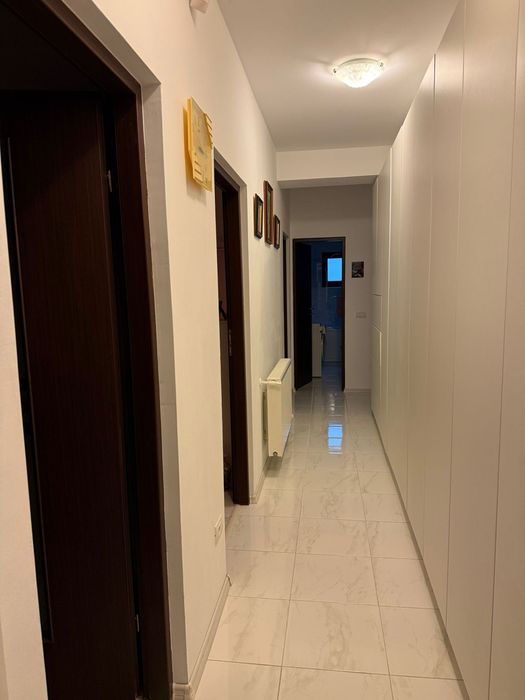 Apartament de 3 camere de vanzare - ultracentral- bloc nou- Craiova