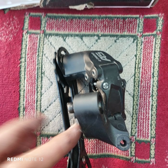 Велозапчас супорт