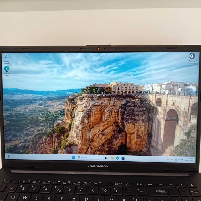 Laptop Asus VivobookGo (ag49 Esplanada b.7908) Garantie 2 Ani