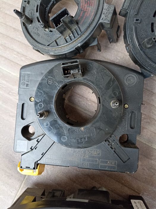 Maneta Comutator semnalizare  stergatoare Spira  ESP volan Bora Golf 4