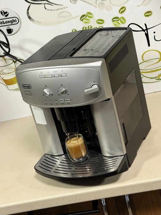 Кафемашина кафе автомат delonghi caffe Venezia с гаранция